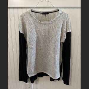Sanctuary Color-blocked Black & White Sweater (Size M)